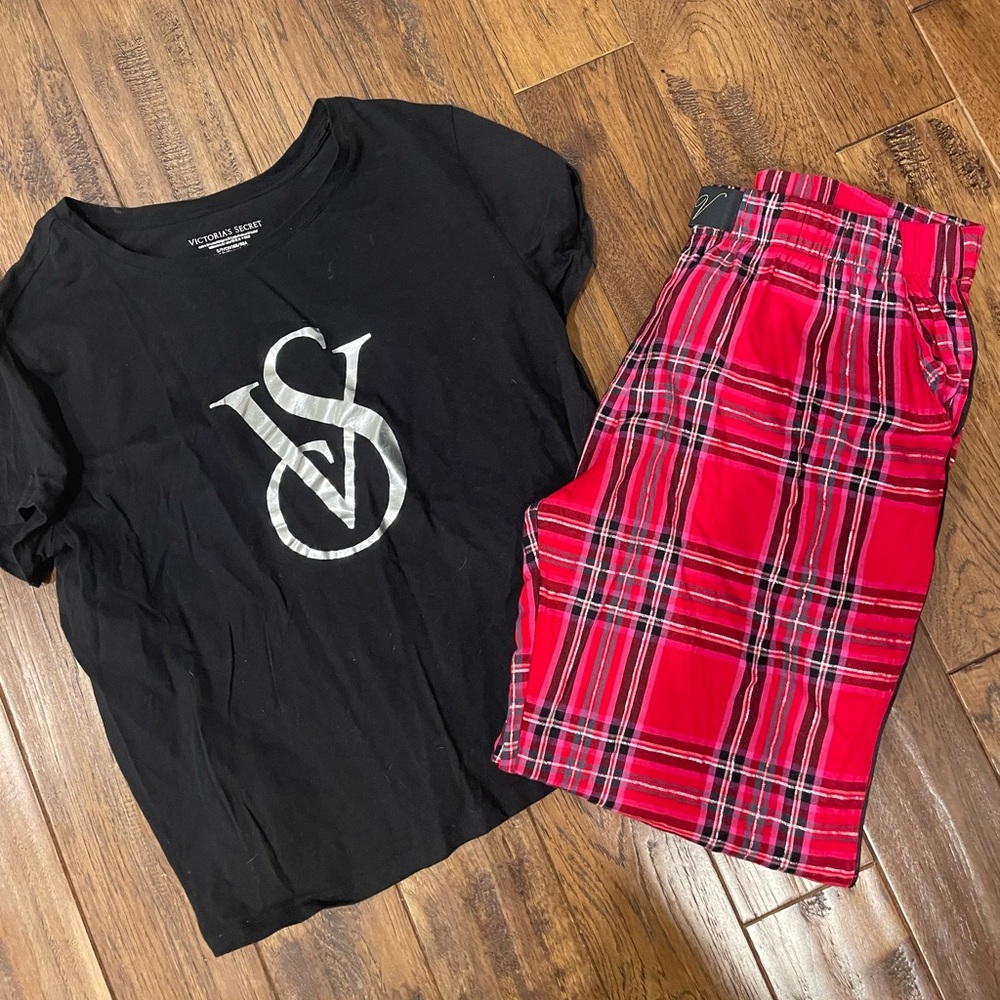 Victoria’s Secret Pajama Set